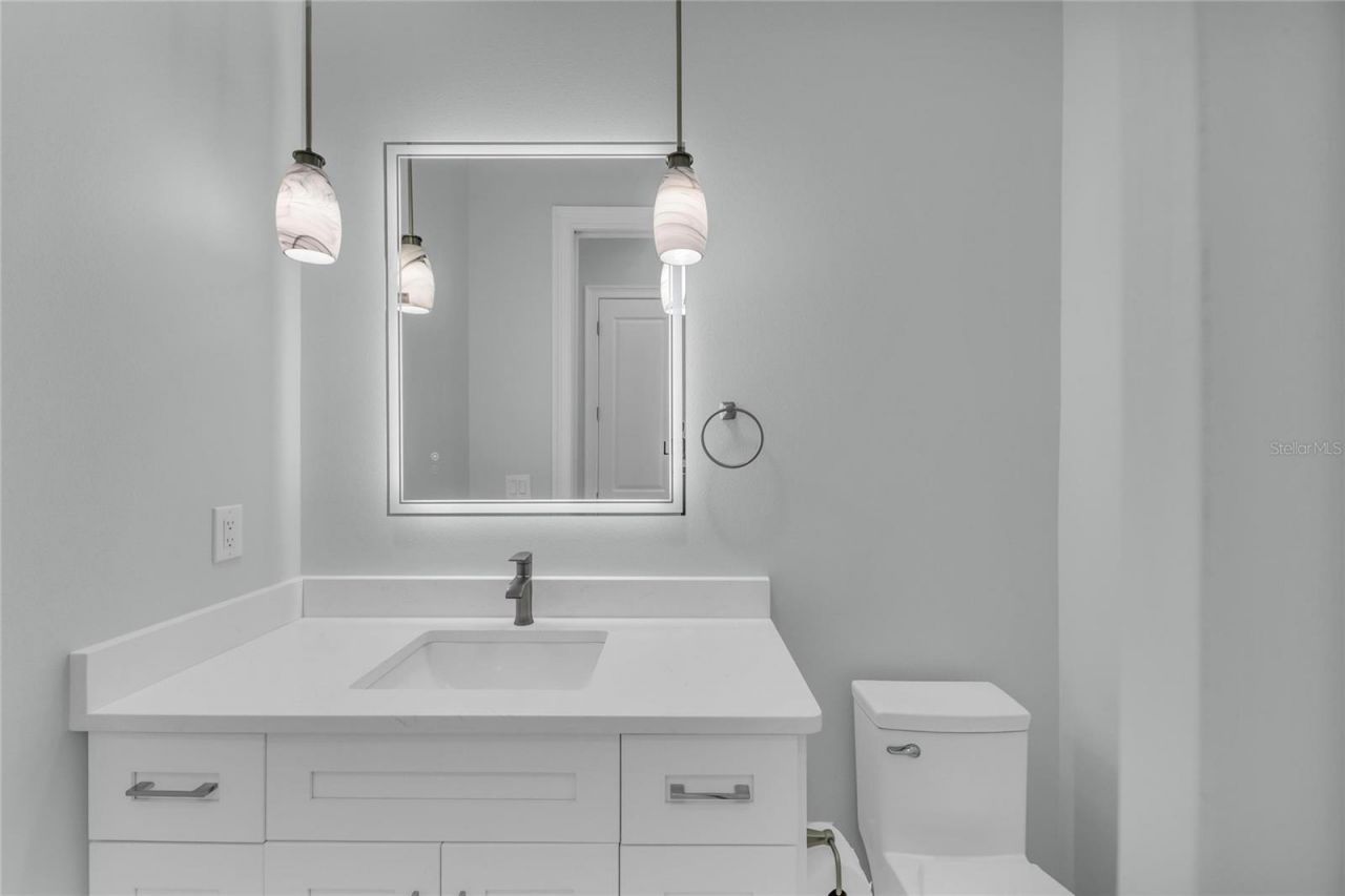 18702 Arapahoe Circle, Port Charlotte, FL 33948 Photo