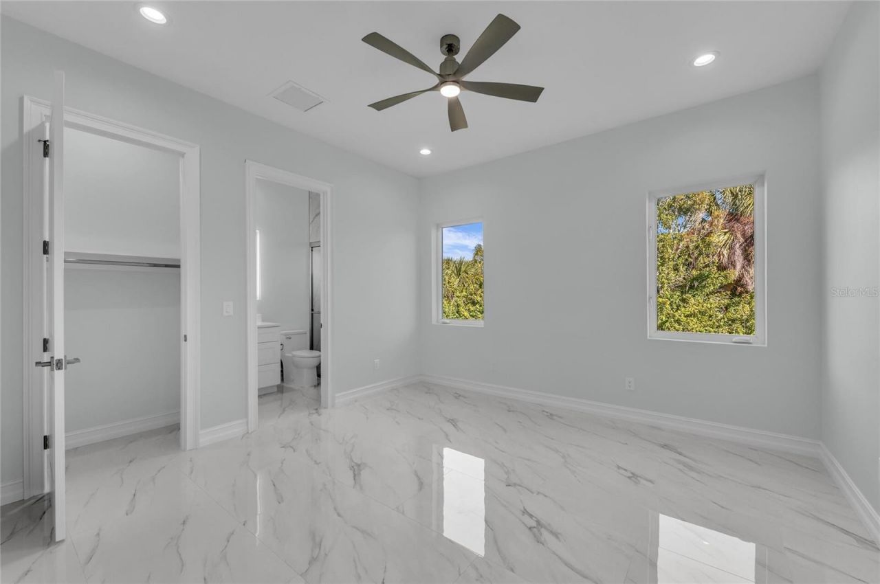 18702 Arapahoe Circle, Port Charlotte, FL 33948 Photo