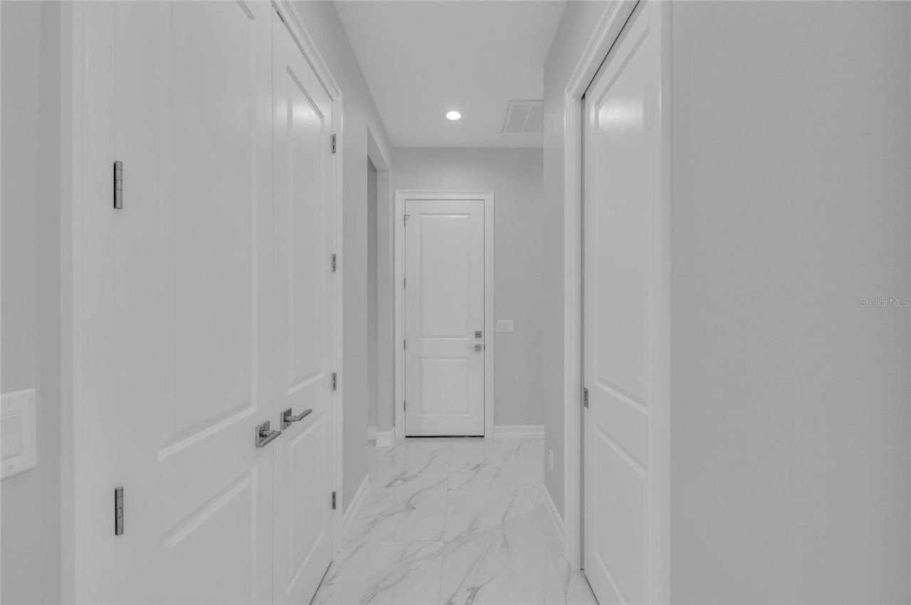 18702 Arapahoe Circle, Port Charlotte, FL 33948 Photo