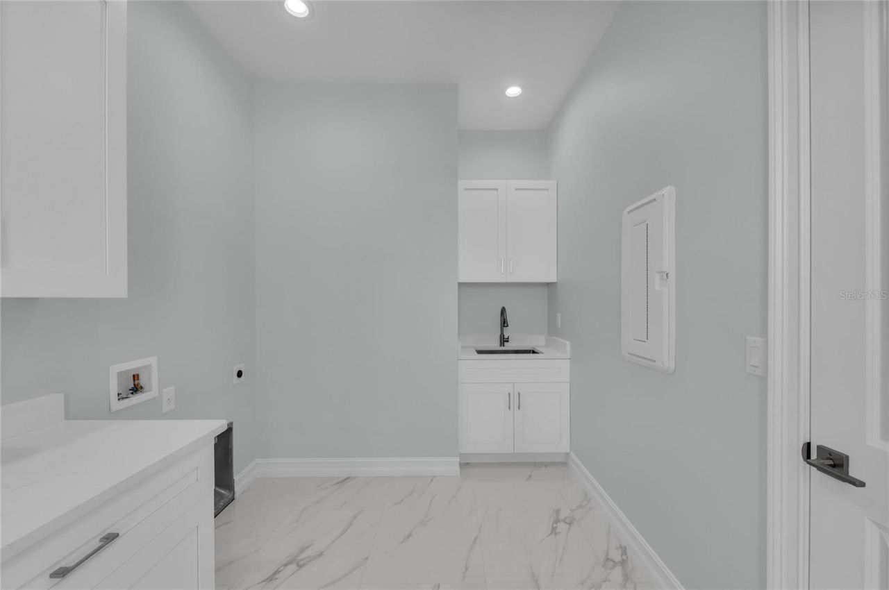 18702 Arapahoe Circle, Port Charlotte, FL 33948 Photo