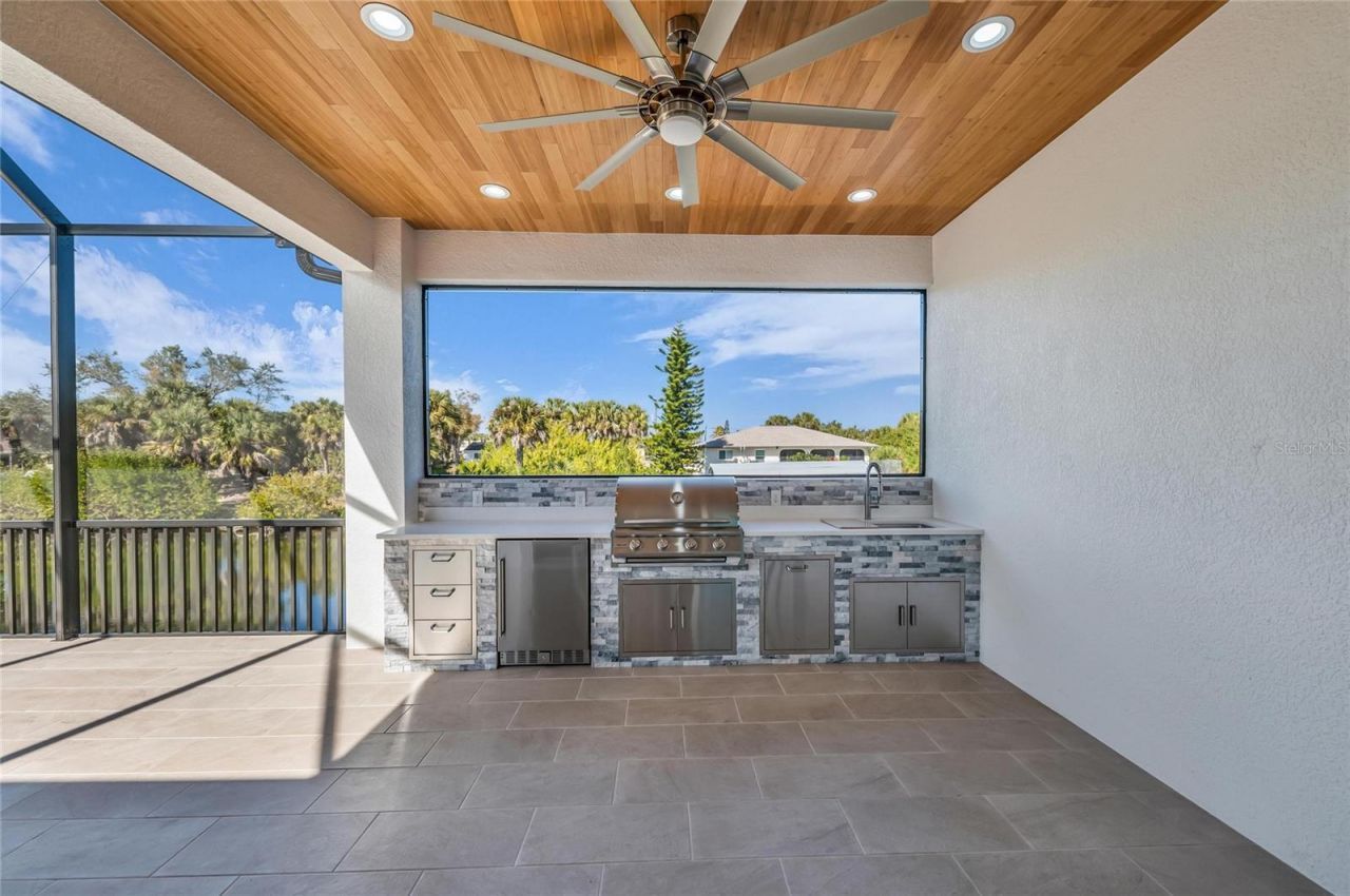 18702 Arapahoe Circle, Port Charlotte, FL 33948 Photo