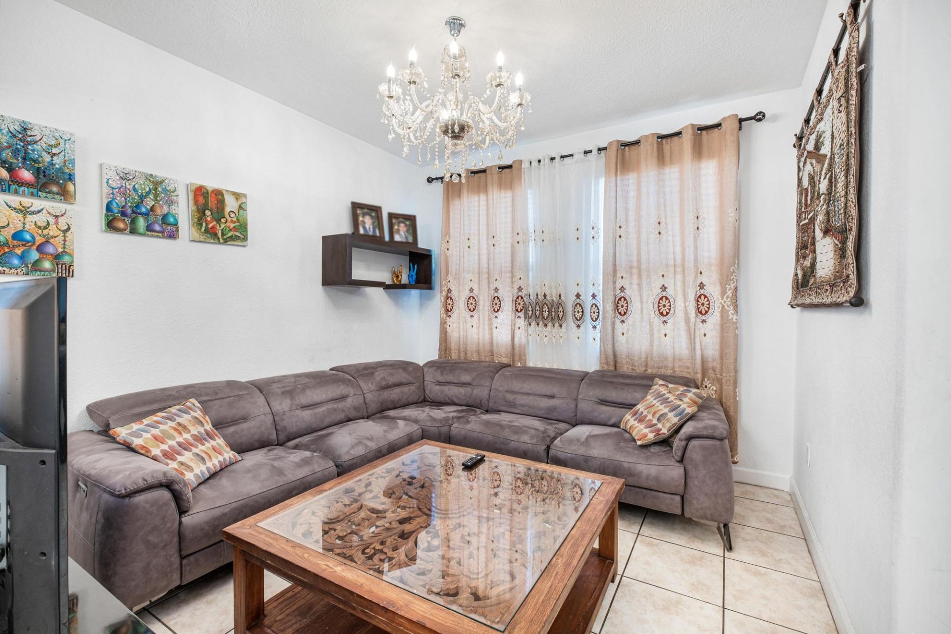 8741 NW 110th Avenue, Doral, FL 33178 Photo