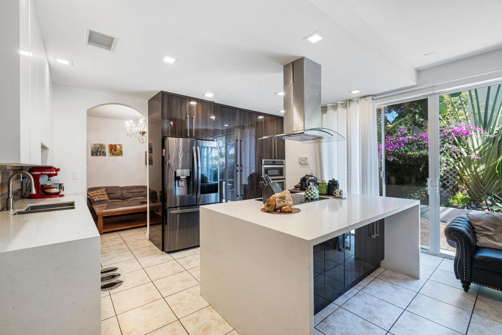 8741 NW 110th Avenue, Doral, FL 33178 Photo