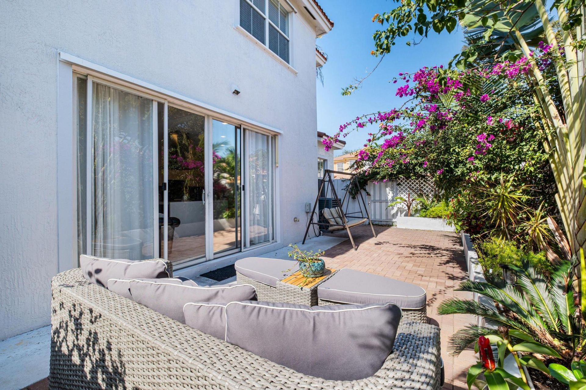 8741 NW 110th Avenue, Doral, FL 33178 Photo