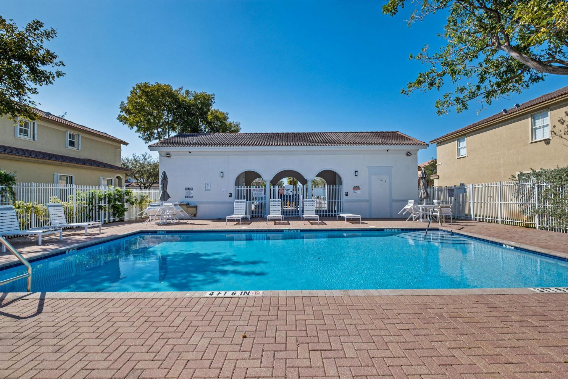 8741 NW 110th Avenue, Doral, FL 33178 Photo