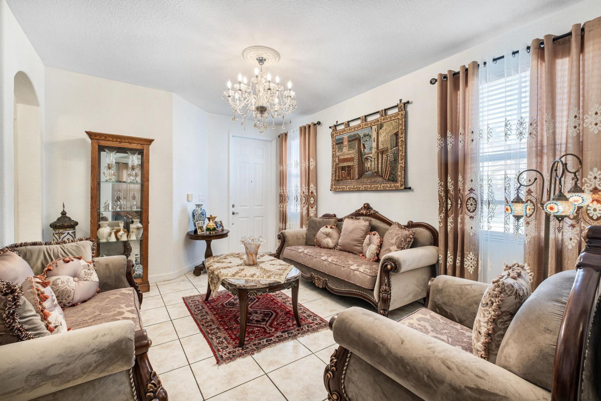 8741 NW 110th Avenue, Doral, FL 33178 Photo