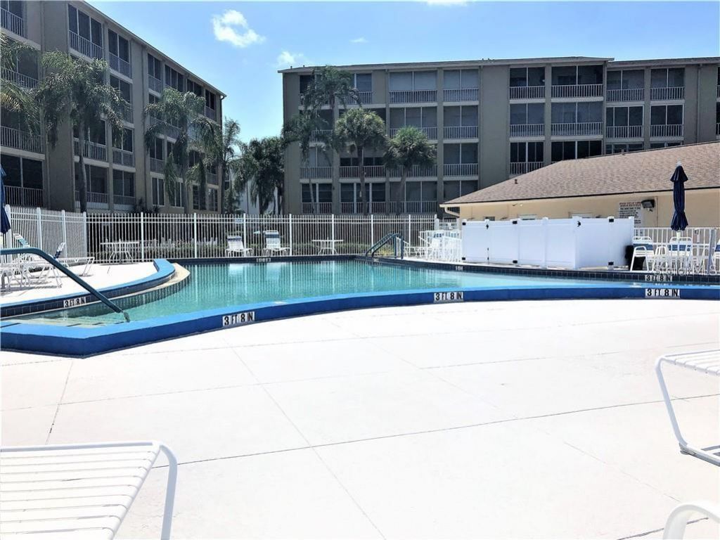 3502 Lake Bayshore Drive, Unit K102, Bradenton, FL 34205 Photo