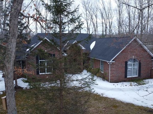 1036 LAKE DRIVE, DANIELS, WV 25832