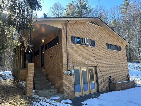 200 Wyoming Avenue, BECKLEY, WV 25801