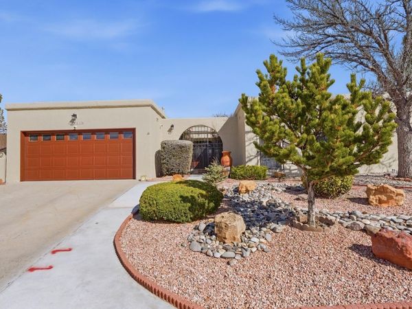 13009 Bear Dancer Trail NE, Albuquerque, NM 87112