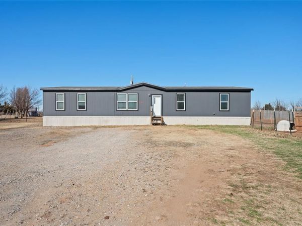 12201 Meadowlake, Guthrie, OK 73044