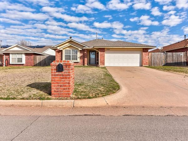 12429 NW 2nd Street, Yukon, OK 73099