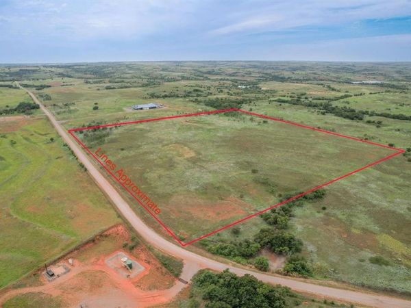 N 1970 Road, Elk City, OK 73644