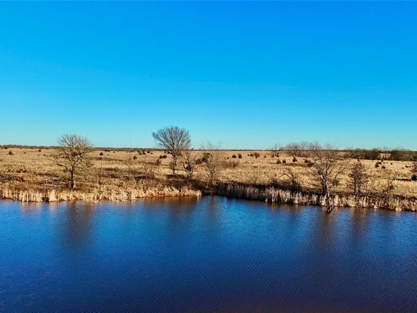 9 White Rock Road, McLoud, OK 74851