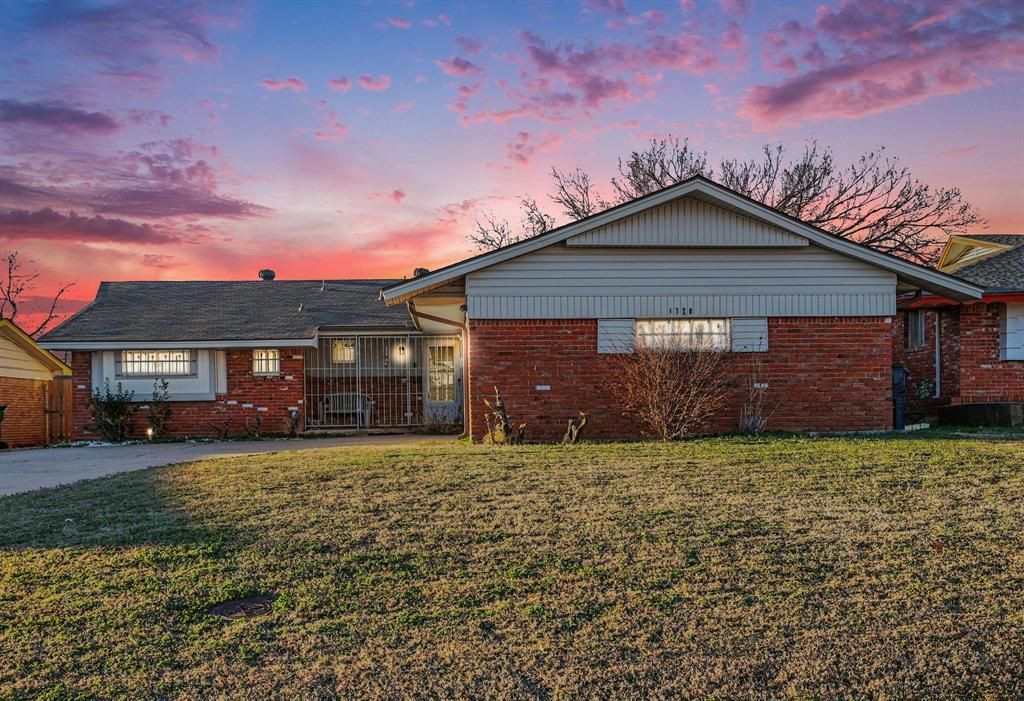 1720 NE 55th Street, Oklahoma City, OK 73111 Main Photo