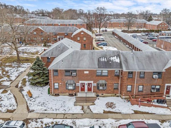 19918 19th Avenue , Unit 18, Whitestone, NY 11357