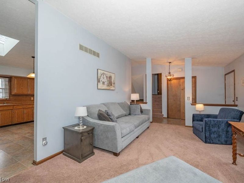 4957 E Calla Road, New Middletown, OH 44442 Photo 5