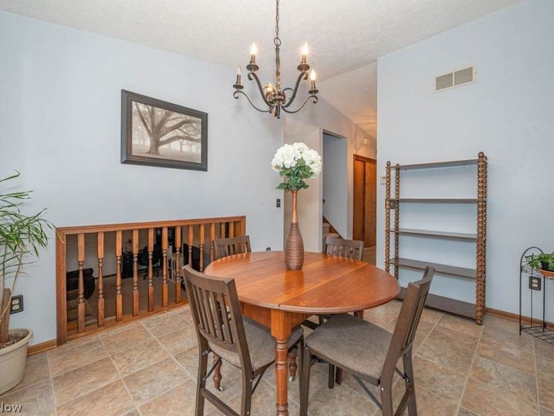 4957 E Calla Road, New Middletown, OH 44442 Photo 7