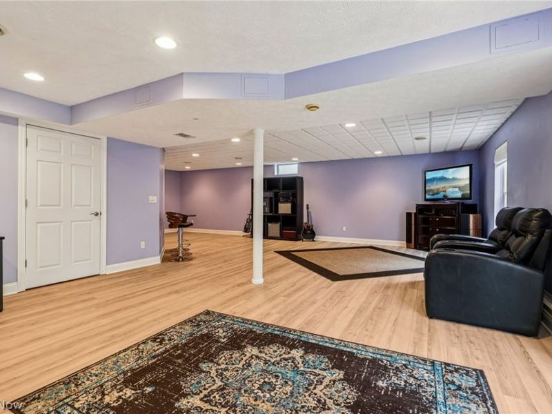 24895 W Northwood Drive, Olmsted Falls, OH 44138 Photo 28