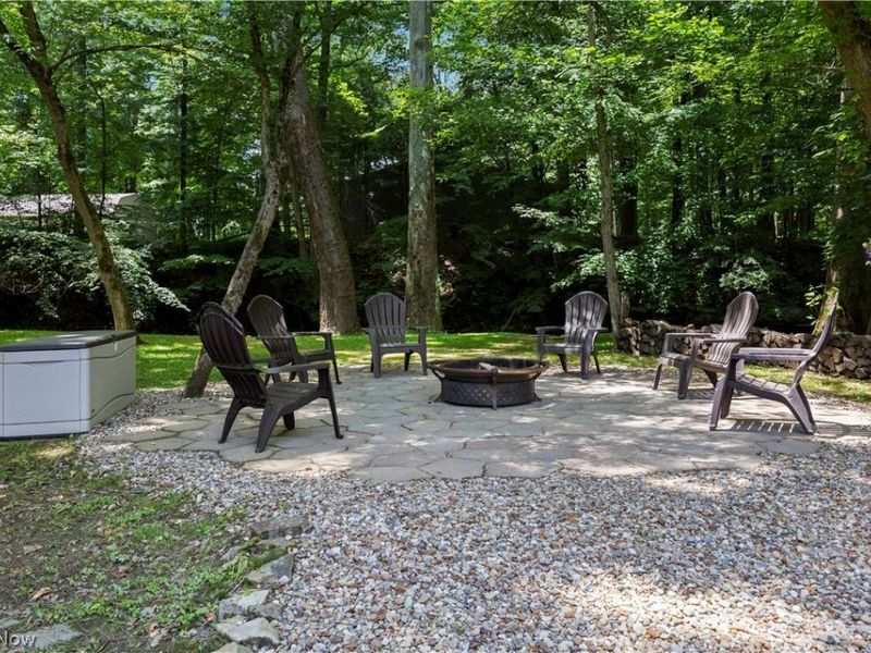 24895 W Northwood Drive, Olmsted Falls, OH 44138 Photo 37