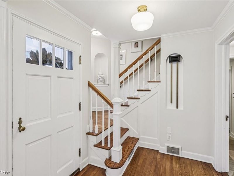 22025 Lake Road, Rocky River, OH 44116 Photo 3