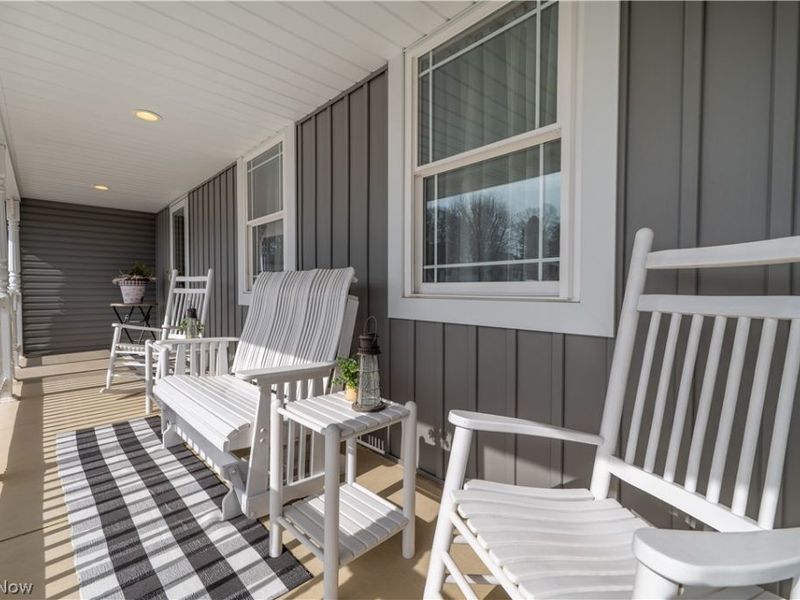 223 Watson Circle NE, New Philadelphia, OH 44663 Photo 4