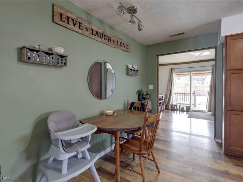 100 Winfield Court, Bellevue, OH 44811 Photo 12