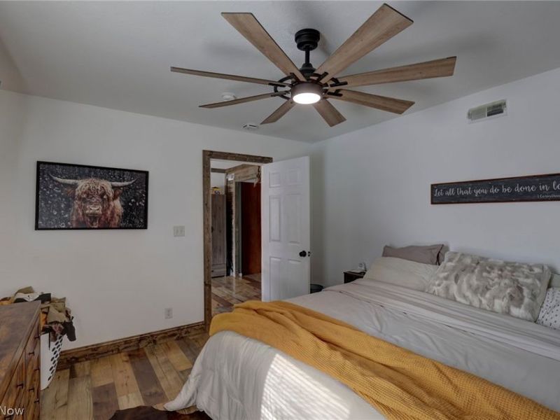 100 Winfield Court, Bellevue, OH 44811 Photo 18