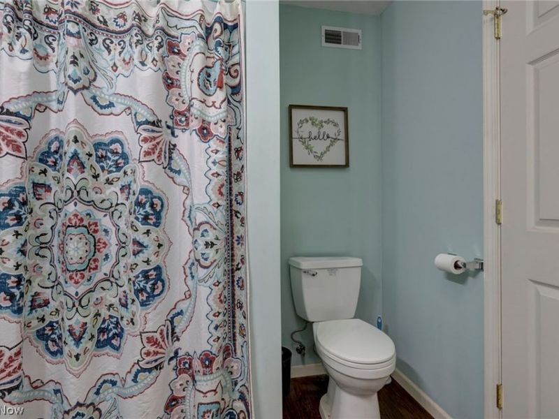 100 Winfield Court, Bellevue, OH 44811 Photo 22