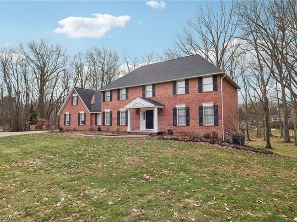 534 Ghentwood Drive, Akron, OH 44333