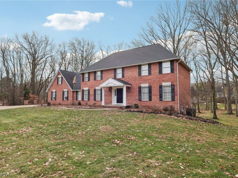 534 Ghentwood Drive, Akron, OH 44333 Photo 1