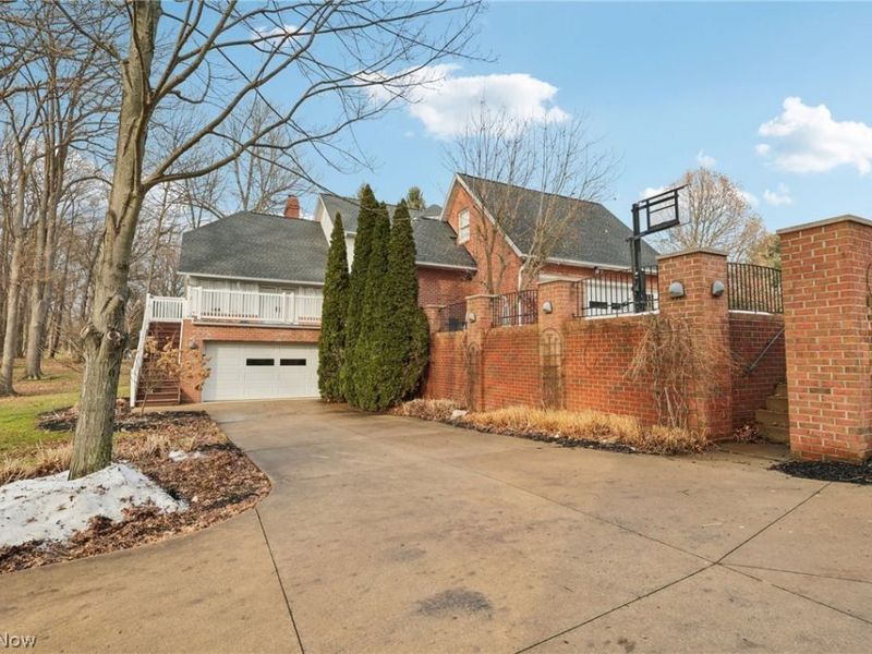 534 Ghentwood Drive, Akron, OH 44333 Photo 30