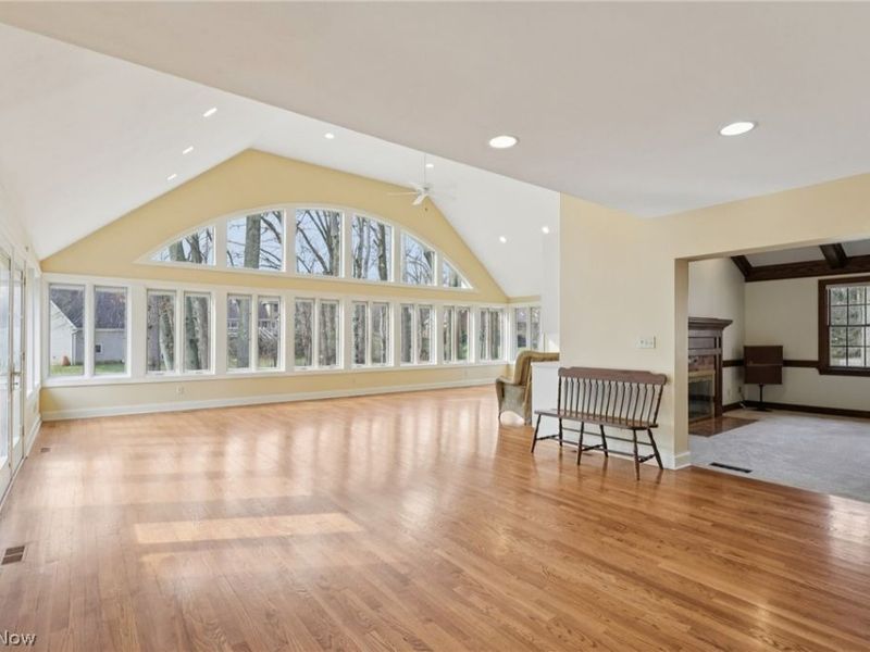 534 Ghentwood Drive, Akron, OH 44333 Photo 4