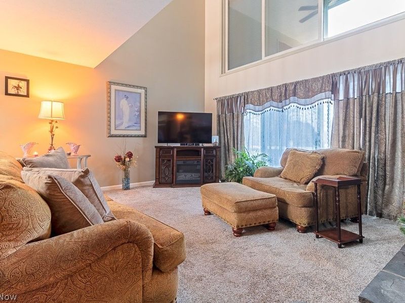 6142 Cheryl Place, Painesville, OH 44077 Photo 7