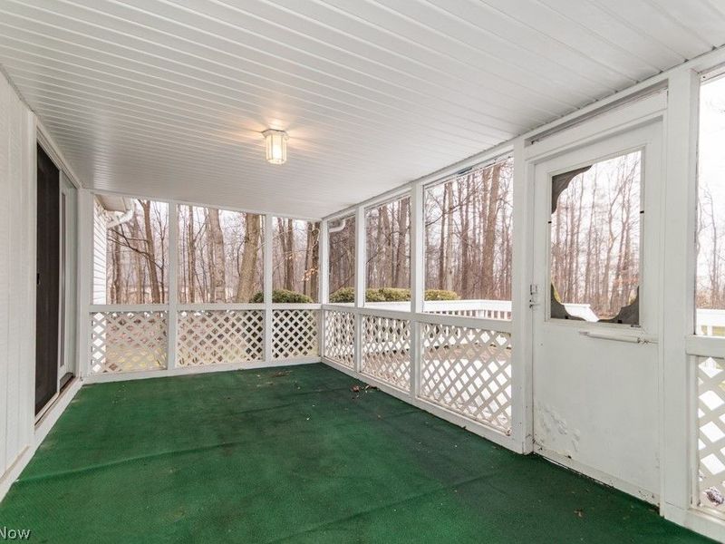 9165 Trish Lane, Chardon, OH 44024 Photo 17