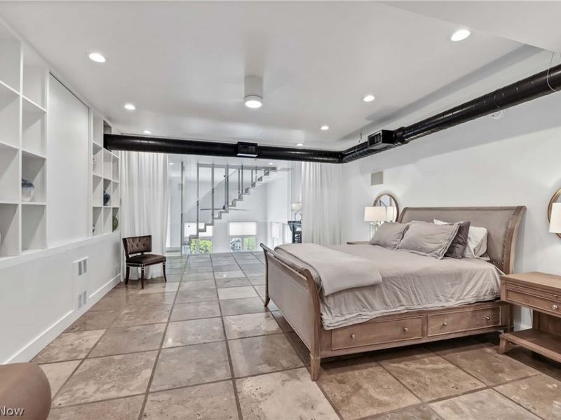 2043 Random Road, Unit 303, Cleveland, OH 44106 Photo 27