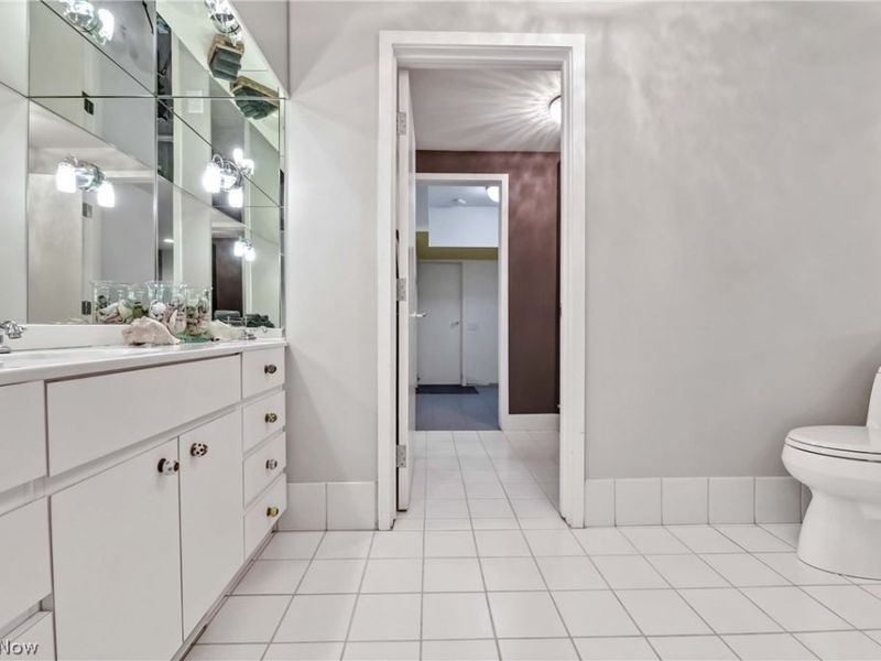 2043 Random Road, Unit 303, Cleveland, OH 44106 Photo 31