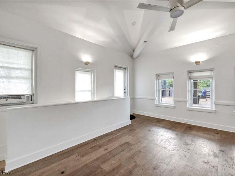 2043 Random Road, Unit 303, Cleveland, OH 44106 Photo 34