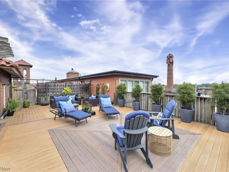 2043 Random Road, Unit 303, Cleveland, OH 44106 Photo 39