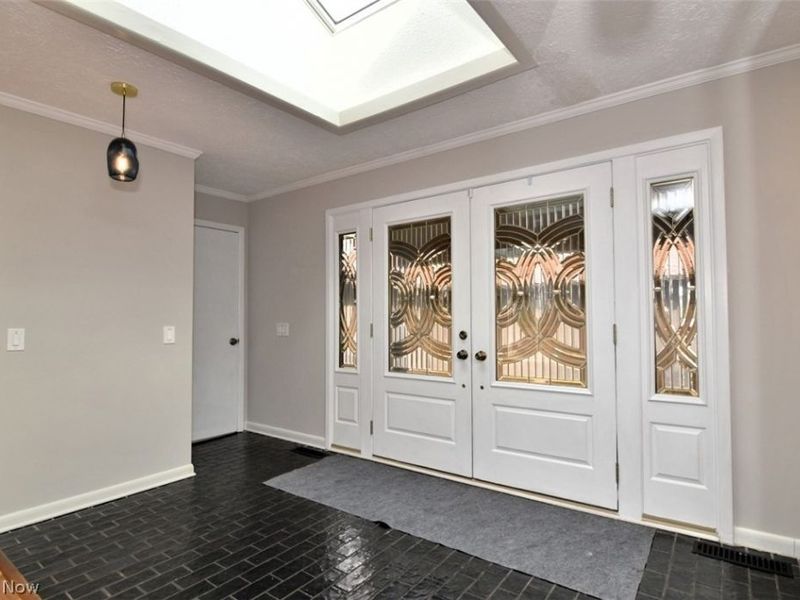 12894 Falling Water Road, Strongsville, OH 44136 Photo 3