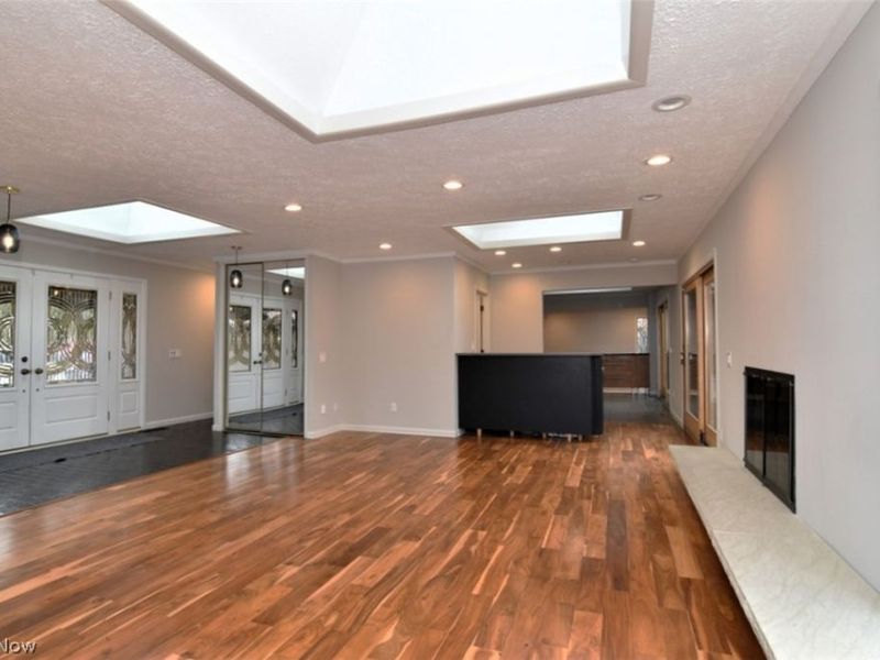 12894 Falling Water Road, Strongsville, OH 44136 Photo 7