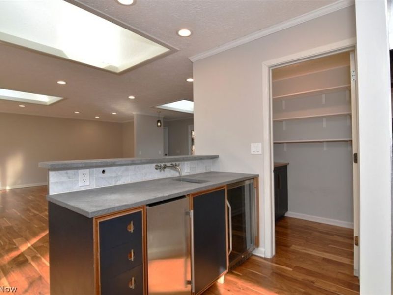 12894 Falling Water Road, Strongsville, OH 44136 Photo 8