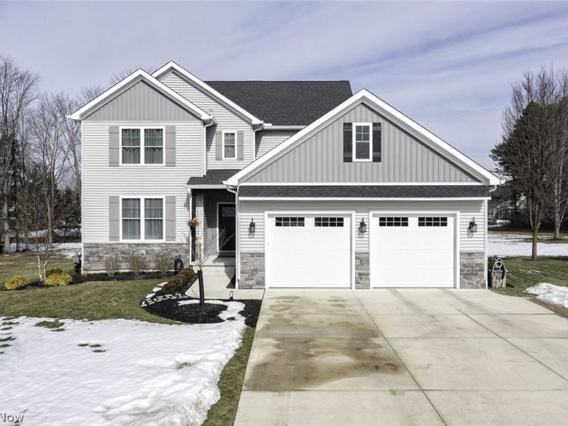 21334 Westwood Drive, Strongsville, OH 44149 Photo 2