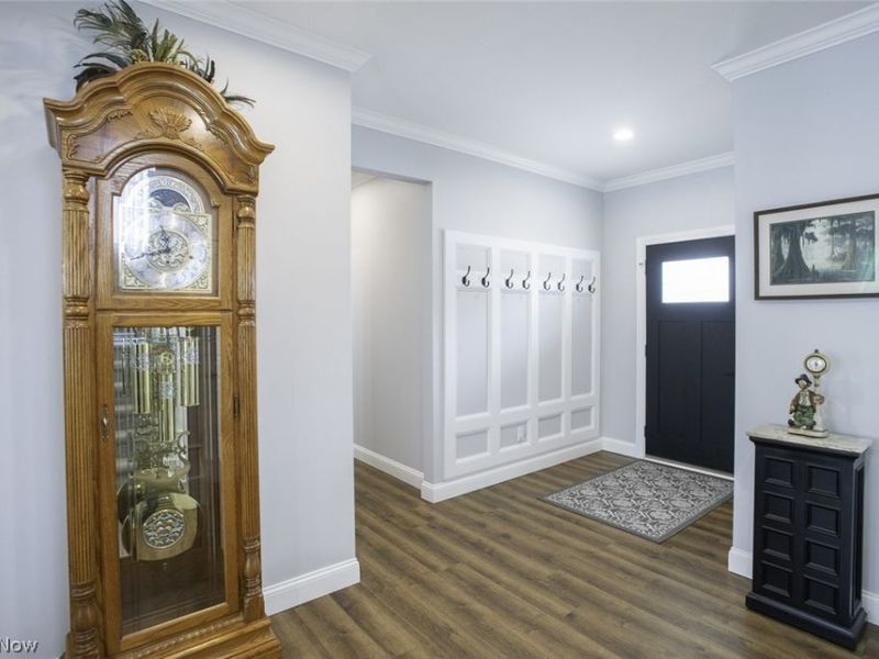 21334 Westwood Drive, Strongsville, OH 44149 Photo 4