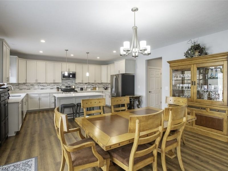 21334 Westwood Drive, Strongsville, OH 44149 Photo 9