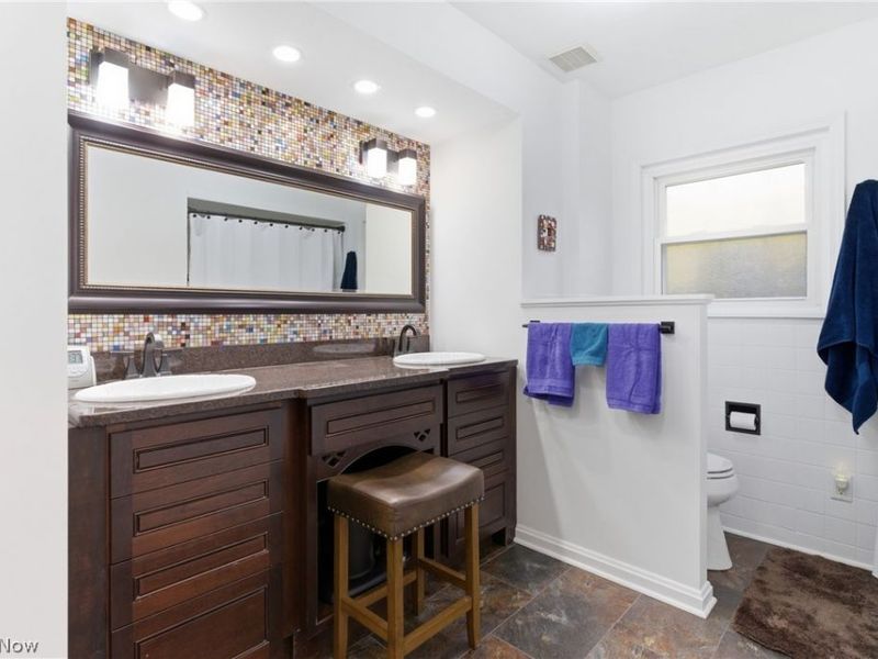 236 Schocalog Road, Akron, OH 44313 Photo 18