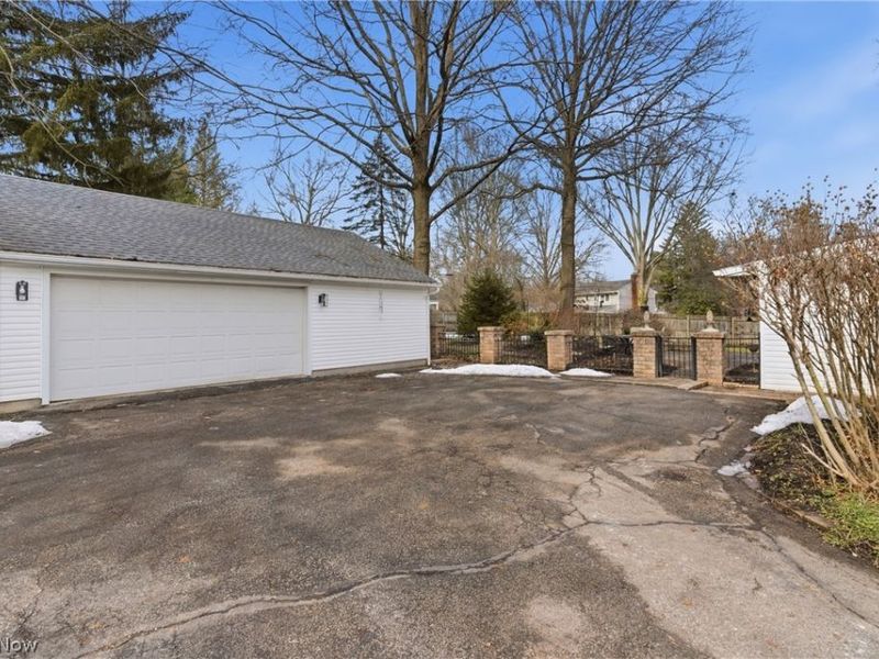 236 Schocalog Road, Akron, OH 44313 Photo 37