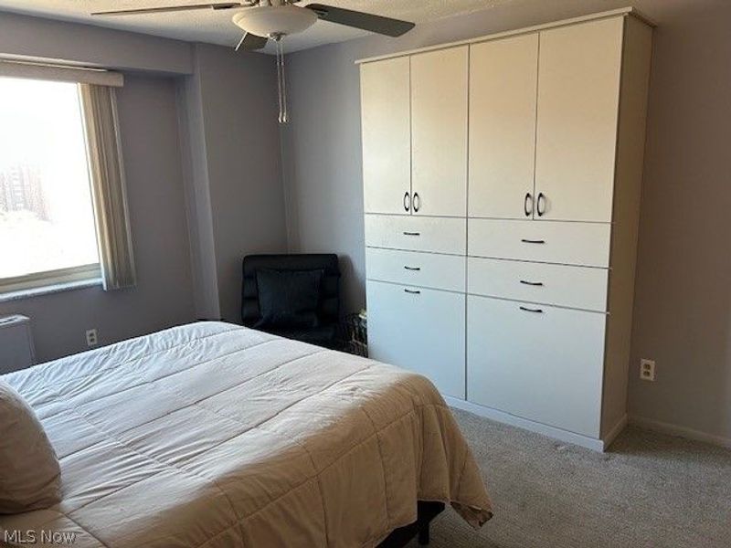 12520 Edgewater Drive, Unit 910, Lakewood, OH 44107 Photo 11