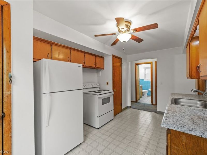 3622 W 210th Street, Cleveland, OH 44126 Photo 7