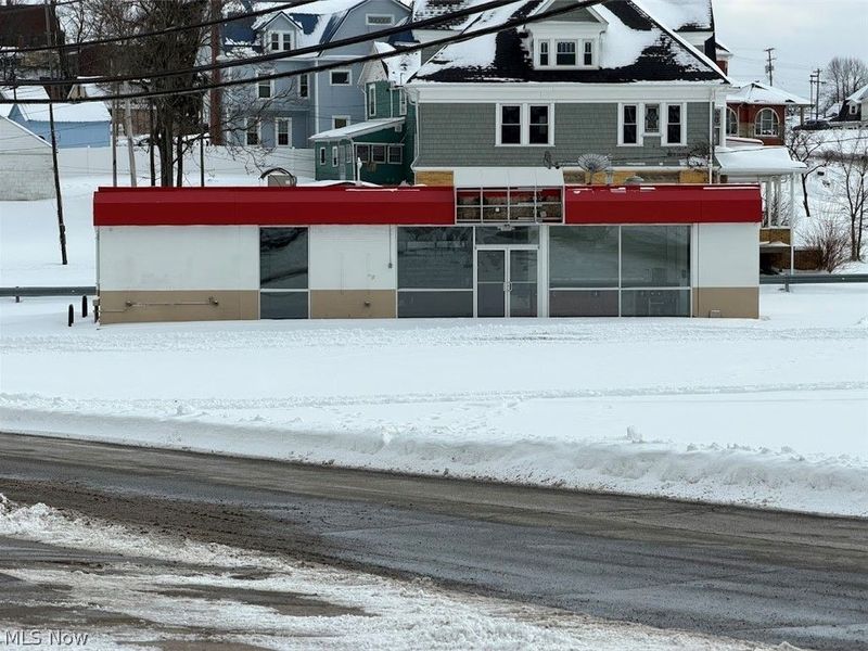 339 Lincoln Avenue, Cadiz, OH 43907 Photo 1